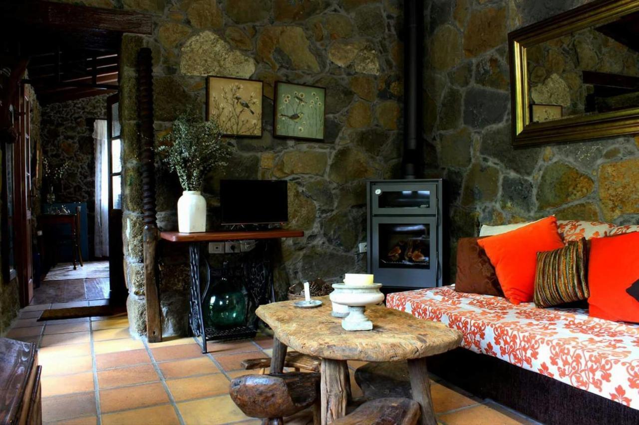 Casa Mary Lola Hostal Tinor Exterior foto